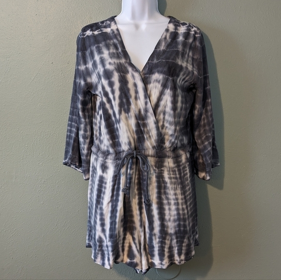 cloth & stone Pants - Cloth & Stone Tie Dye Long Sleeve Romper Size S